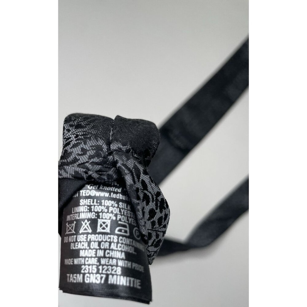 Ted Baker 100% Silk Floral Tie Black Gray Narrow W: 2.8” L:59” - Picture 5 of 9